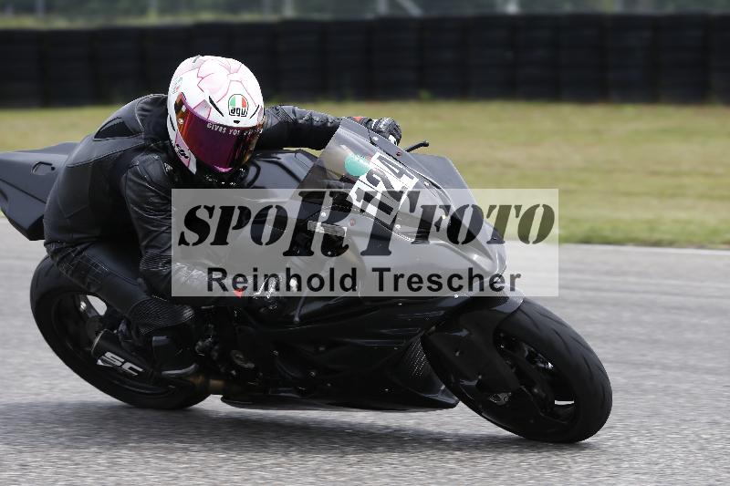/25 10.06.2025 MaxRacing ADR/Gruppe gruen/124